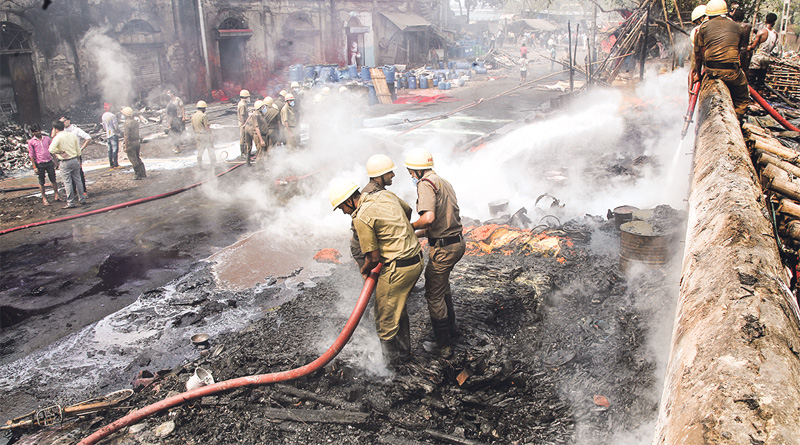 Less water in tank, fire fighters struggle to control fire in Salt Lake