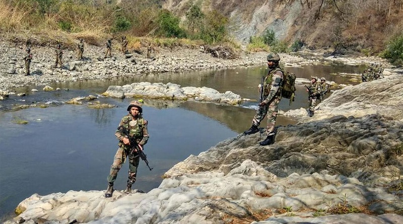 3 terrorists trapped in Bandipora