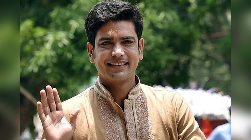 Former Cricketer Laxmi Ratan Shukla is cook for his son