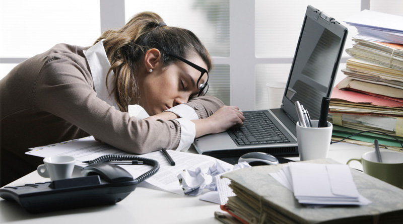 These Habits can ruin your professional career 