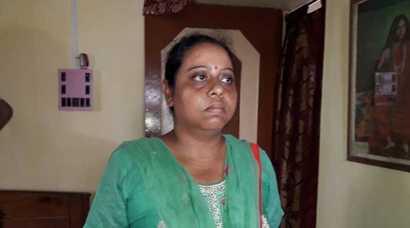 Birbhum: A professor allegedly beats libarian in College meeting