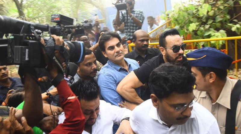 Actor Arbaaz Khan nailed, confesses betting link