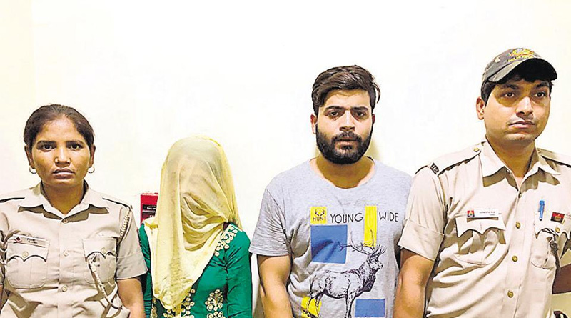 Couple dupes hundreds of men on dating app, held