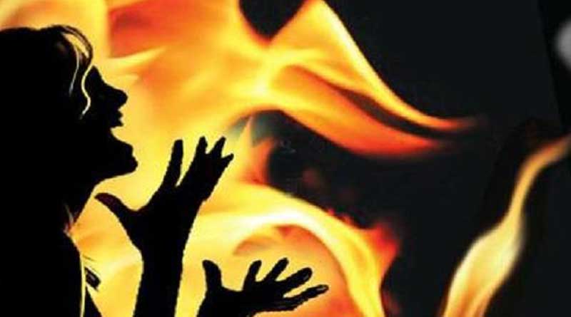 Man tries to torch wife in Kolkata