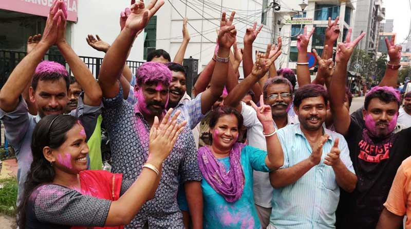 Saltlake Hawker eviction halted by the order of Calcutta High Court