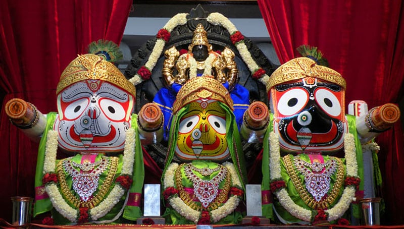 robbery in Jagannath Dev's aunt house