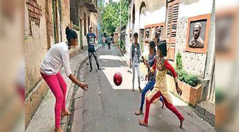 Sonagachhi’s first women’s football team ‘Amra Padatik’ will start training from first week of August.