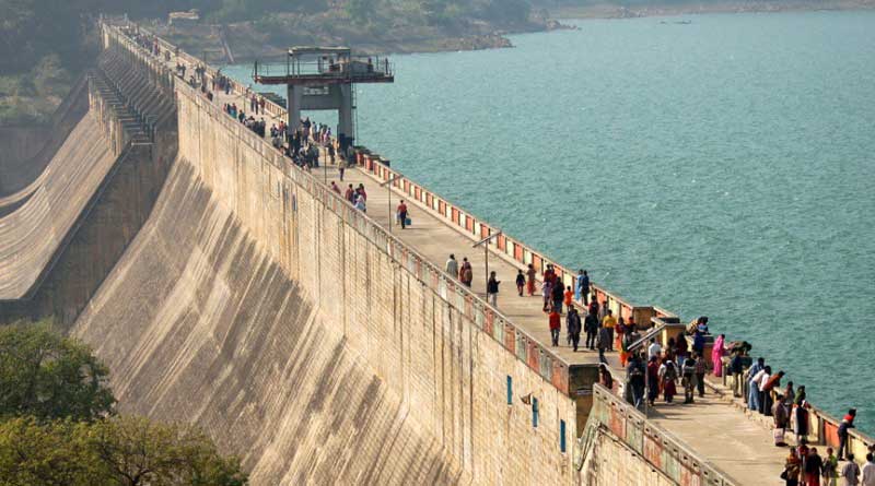 BJP workers stopped painting Massanjore dam