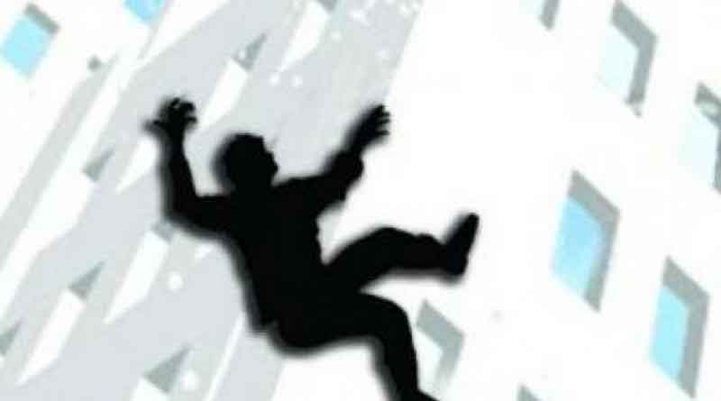 Youth falls to death from under-construction building at Baguiati