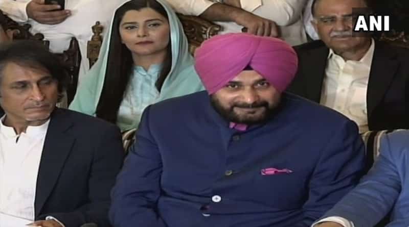 Bajrang Dal announces Rs 5 lakh bounty on Navjot Singh Sidhu’s head
