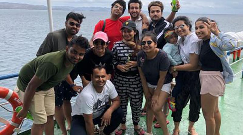 12 bengali tourists trapped in Indonesia