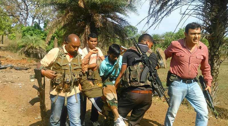 Chattisgarh: Mao leaders tharsh villagers for not attending meeting