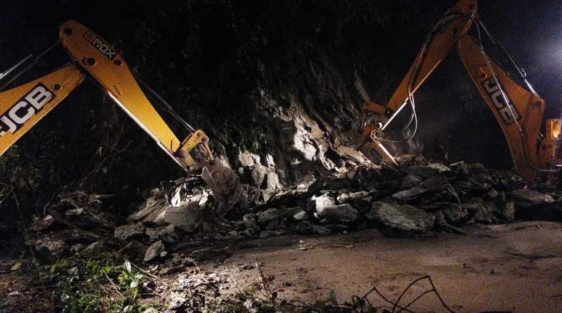 Relief to commuters,  NH 10 connecting Siliguri to Kalimpong reopens