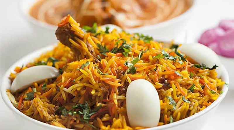 Biriyani is selling only on Rs. 10 in Habra | Sangbad Pratidin