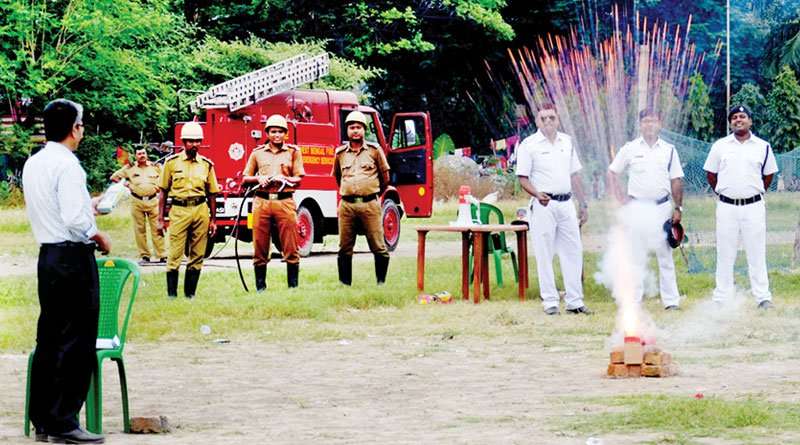 West Bengal Govt bans 4 fire-crackers this Diwali