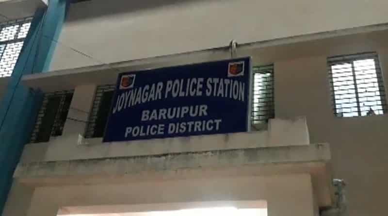 Police attacked during imersion in Joynagar
