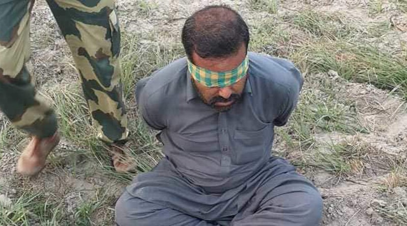 Punjab: 2 Pakistani national caught by BSF