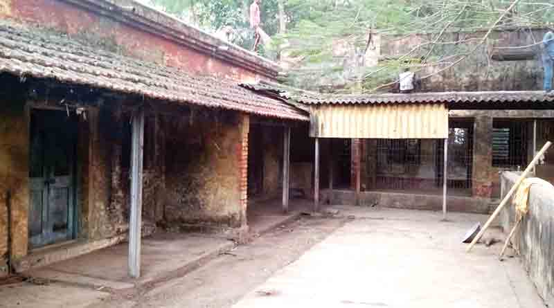 Holiday home in Madhupur