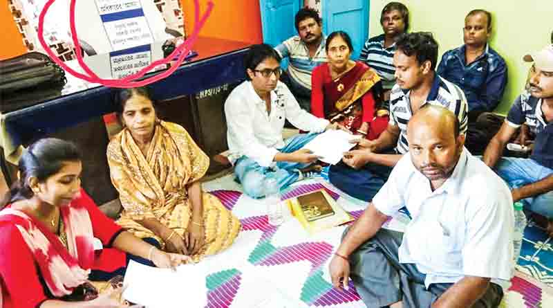 Malda Panchayat chief shuns chair! 