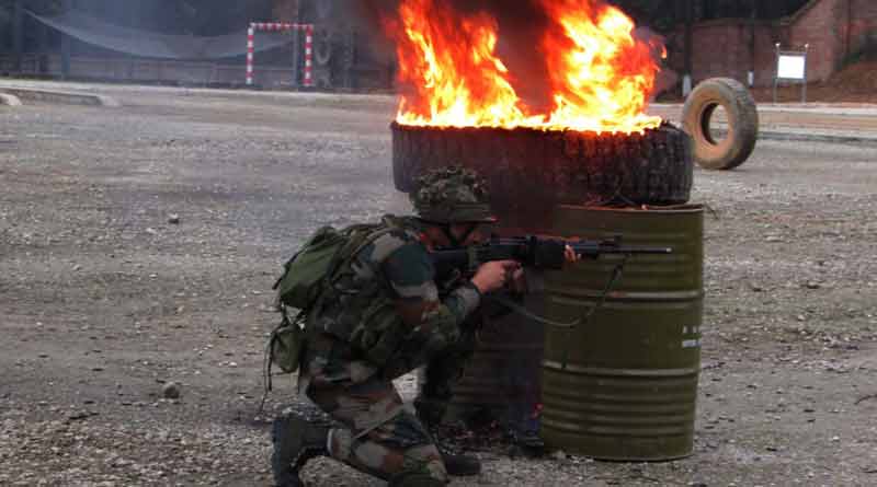 Indian army foils Pak infiltration   
