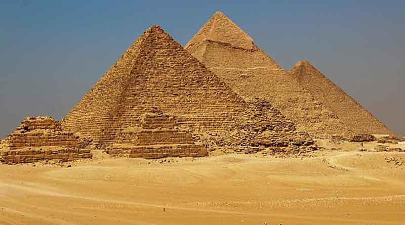 Elon Musk Thinks Aliens ‘Obviously’ Built the Pyramids