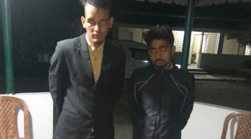  Fake note smugglers held