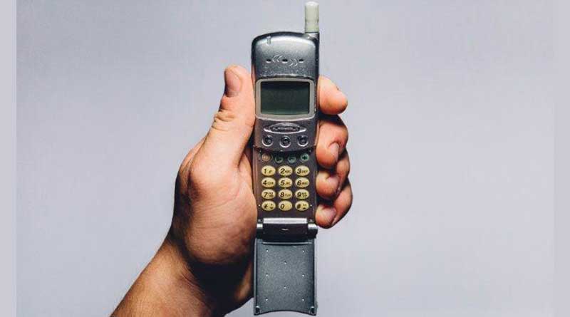 Give your smartphone & get Rs 72 Lakh