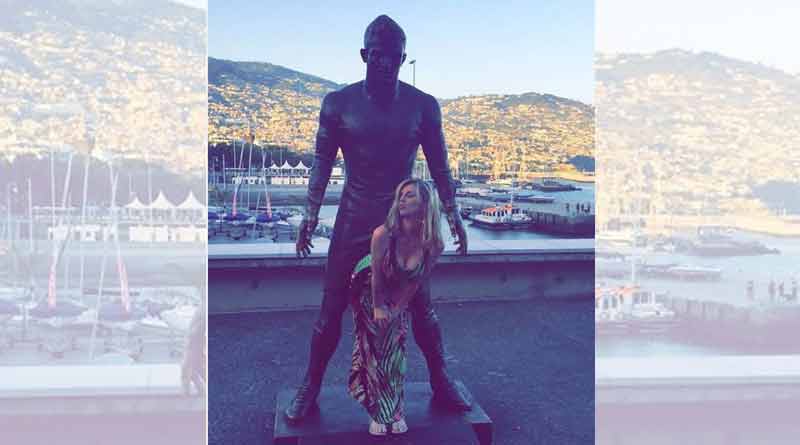 Ronaldo statue amazes fans