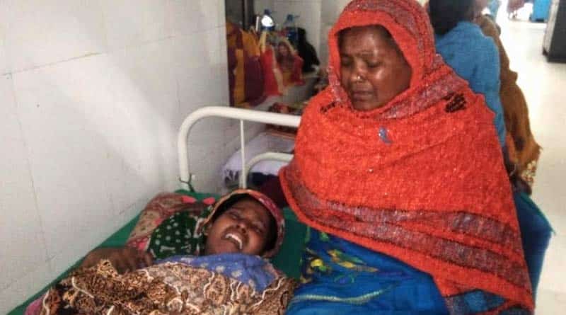 Man thrashes pregnant wife