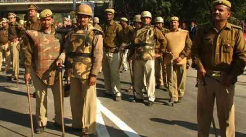 2 UP Cops Accused of Informing Vikas Dubey About Raid, Arrested