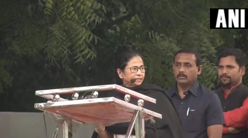  To defeat BJP, Mamata wants Congress with her