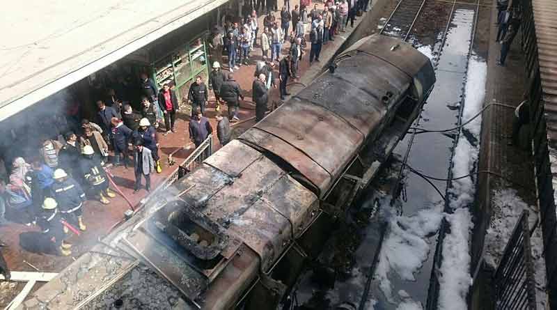 25 Killed for fire in Cairo station.
