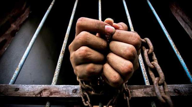 Father jailed for molesting daughter