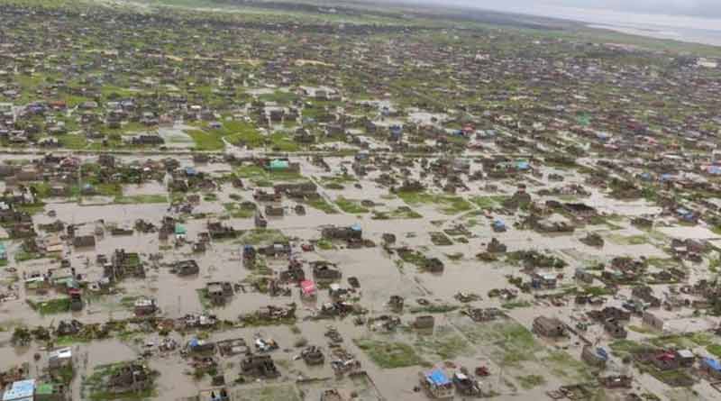 127 people have died and many missing in Mozambique and Zimbabwe.
