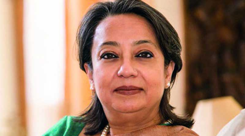 Riva Ganguly Das arrived in Dhaka.