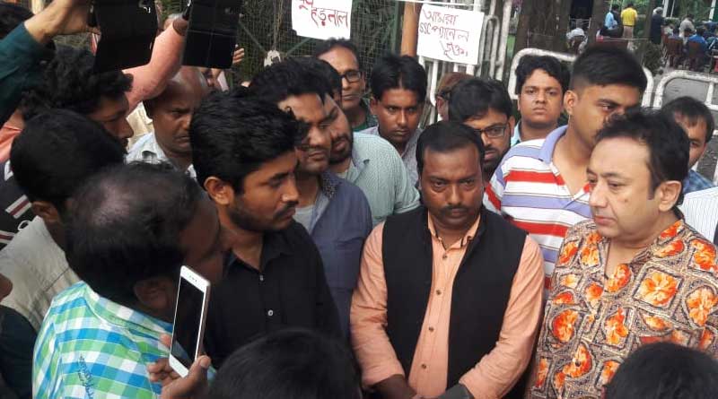 HRD Minister worried over SSC protest
