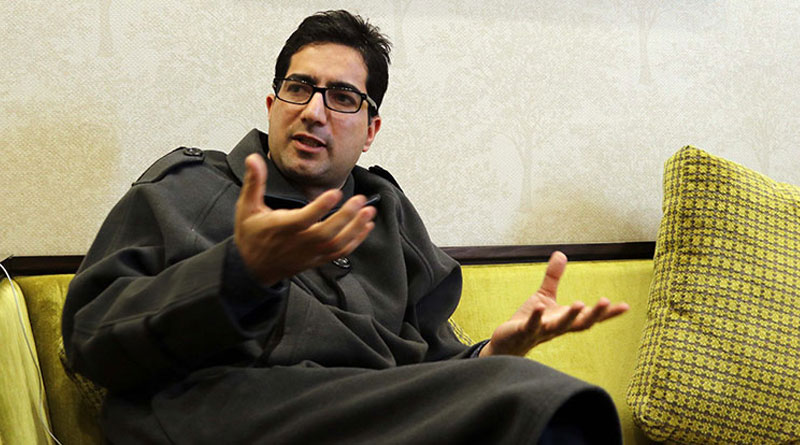 'Artical 370 is a bridge between Delhi and Srinagar', shah faesal