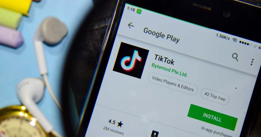 Two minor girl fall in love in Tiktok app, one reached Siliguri from Assam