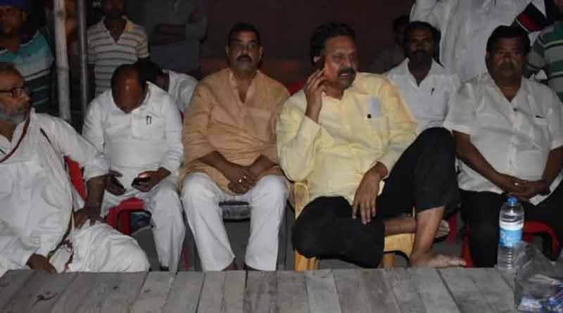 Opposition parties keep strict vigil to stop EVM tempering