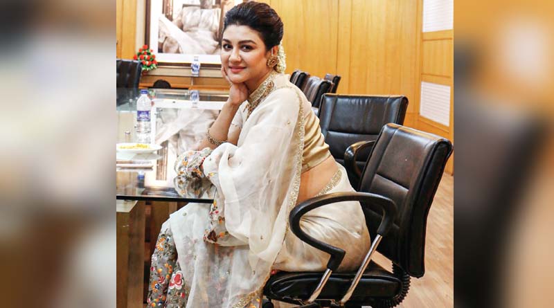 This thing a must for my handbag, says Jaya Ahsan