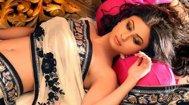 Actress Mouni Roy is back on television show Naagin