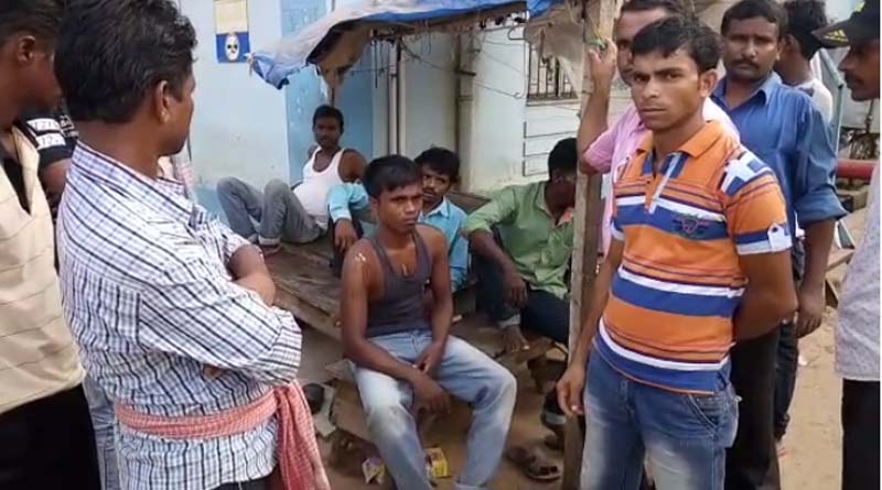 Voters are beaten up by central force in Bankura's kalabagan area.