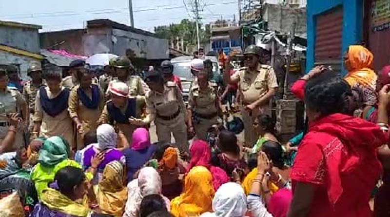 Road block at Budge budge on demanding to fulfil promise