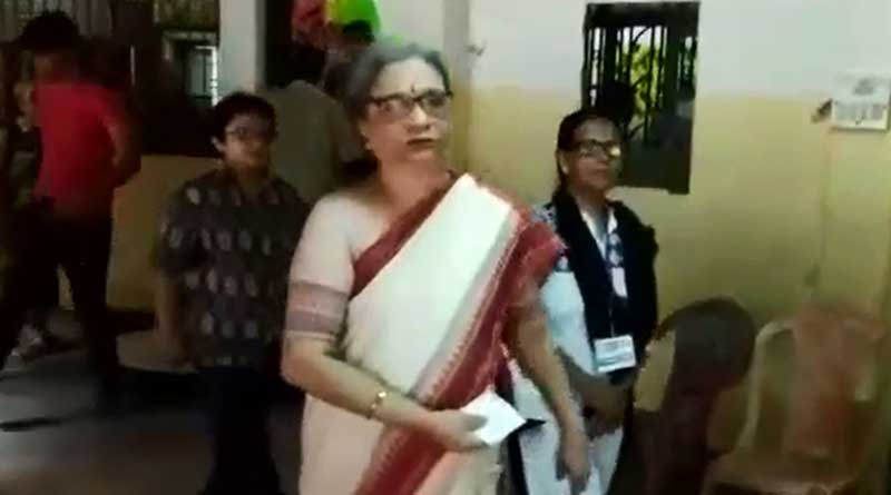 Buddhadeb Bhattachraya doesn't cast vote for the first time