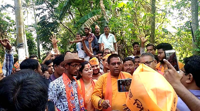 State wbcpcr order election commission to arrest Nilanjan Roy