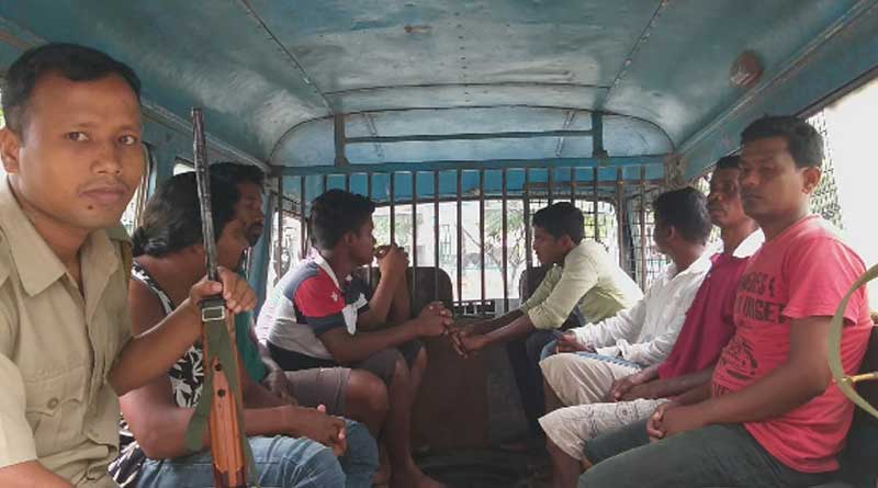 Police arrest six person in a murder case in Nagrakata