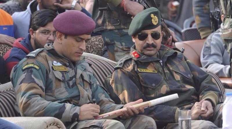 Dhoni’s decision mocked by legendary English cricketer