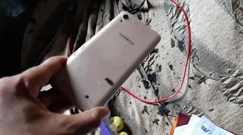 Girl dies of mobile phone explosion in Bengal's Durgapur