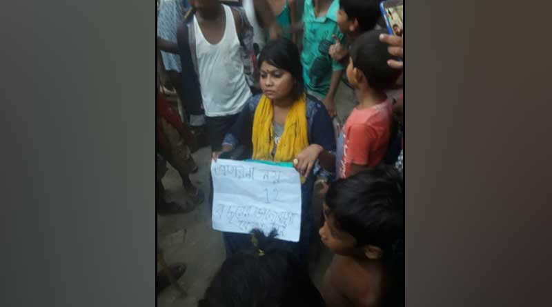 Nadia: Woman staging dharna in front of lover's house