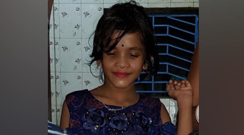 Child commits suicide in North 24 pargana's gaighata area.